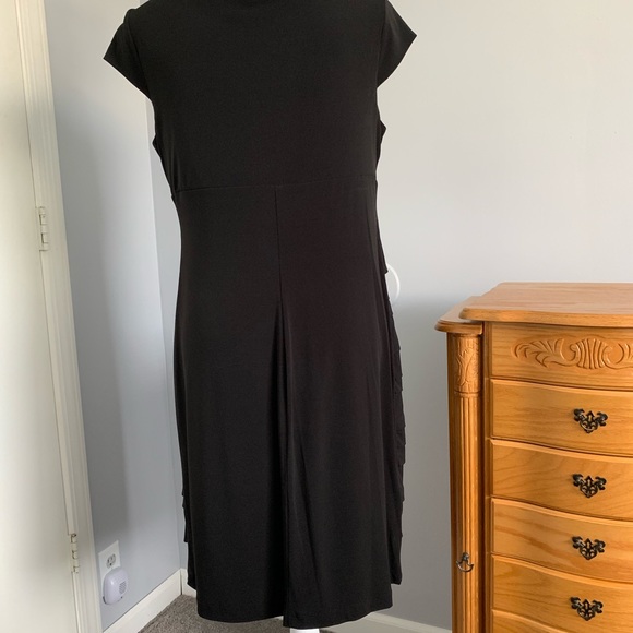 Sandra Darren Black dress size 12 LBD - Picture 3 of 3